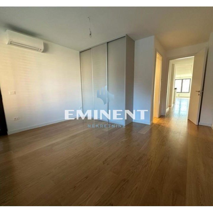 Lokal Izdavanje Beograd Dorćol 123 m2