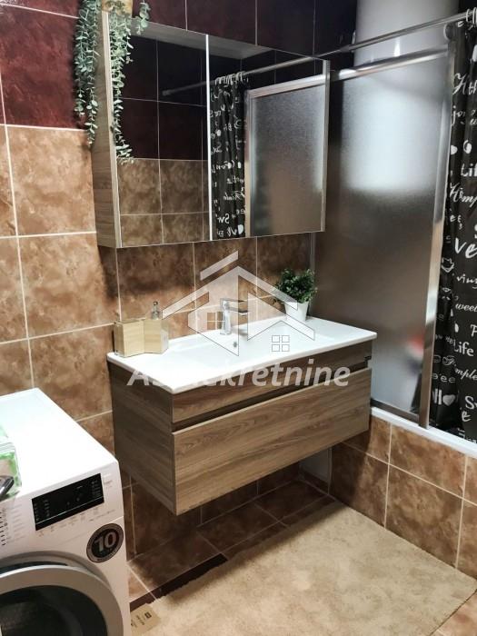 Stan Izdavanje Beograd Dedinje 72 m2