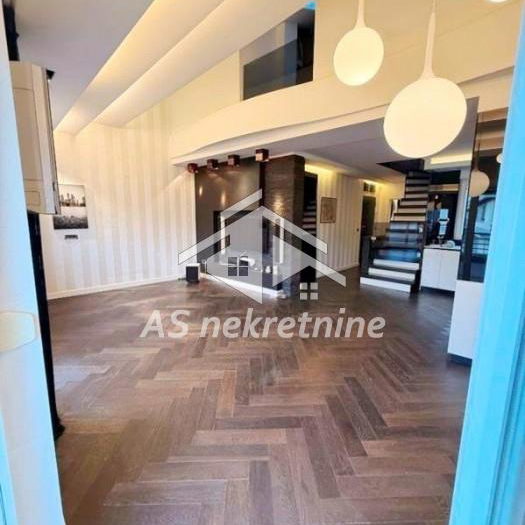 Stan Prodaja Beograd Crveni Krst Vračar 117 m2