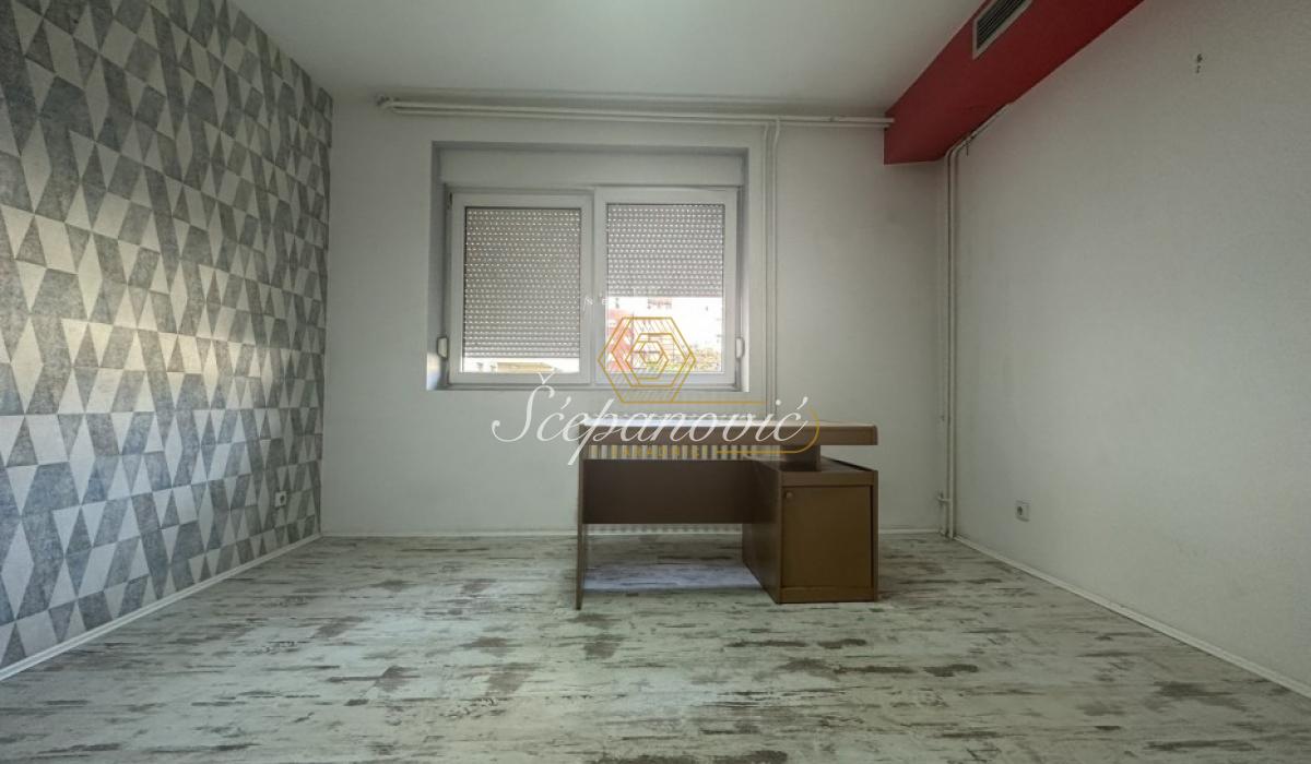 Lokal Izdavanje Novi Sad Liman 1 44 m2