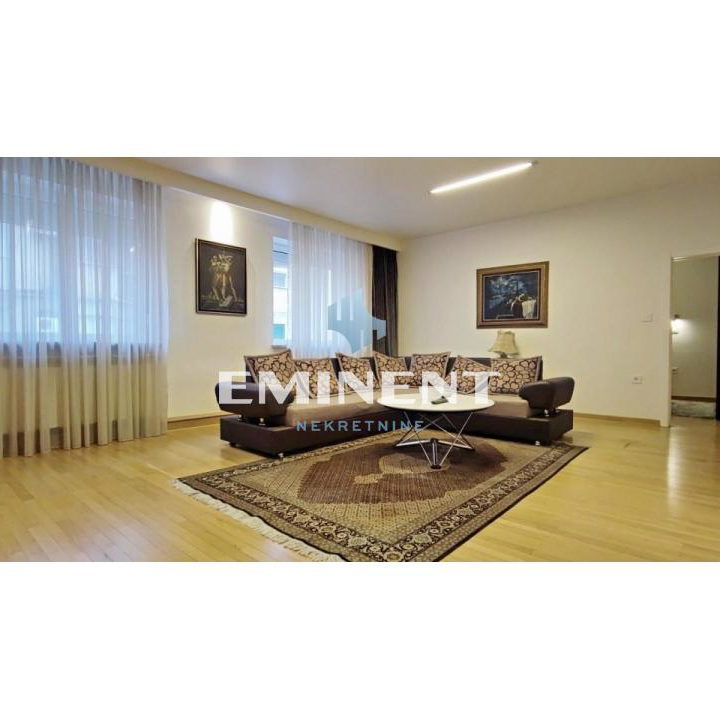 Stan Izdavanje Beograd Dorćol 120 m2
