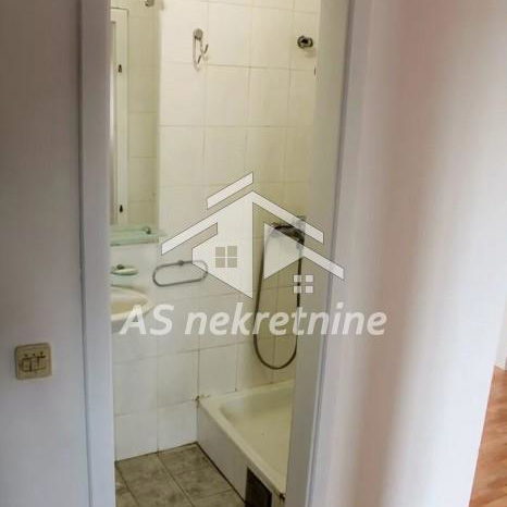 Trosoban stan za izdavanje, Voždovačka Crkva, Beograd, 81m², 750 €/mes