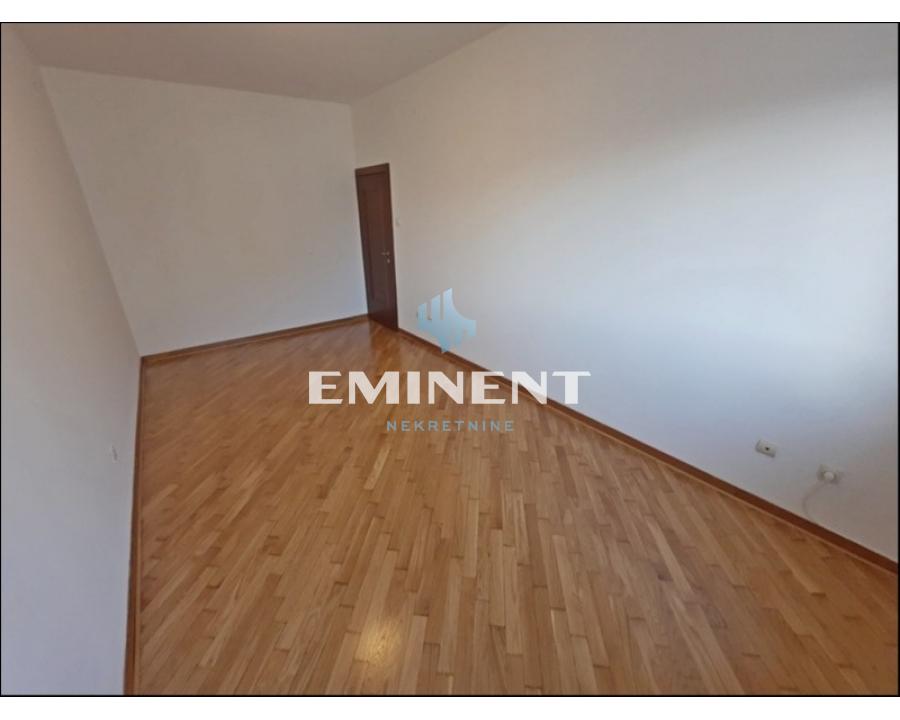 Stan Izdavanje Beograd Stan Izdavanje Beograd Hram Svetog Save 172 m2