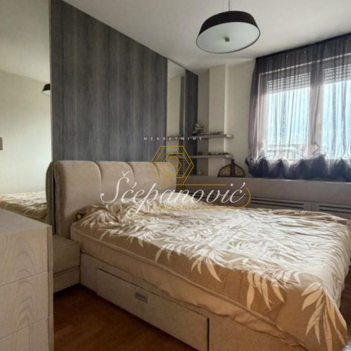Stan Prodaja Novi Sad  110 m2