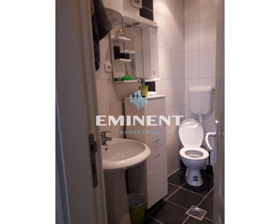 nekretnine-prodaja-HRefgqEog3 Trosoban stan na prodaju, Učiteljsko Naselje, Beograd, 133m², 299.000 €
