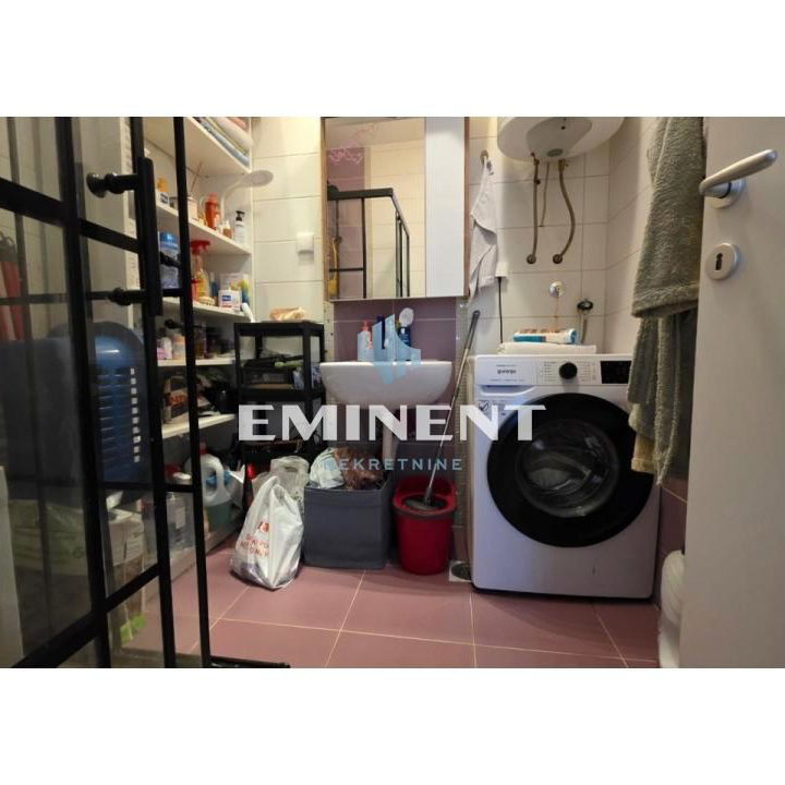 Stan Prodaja Beograd Cvetkova Pijaca 90 m2
