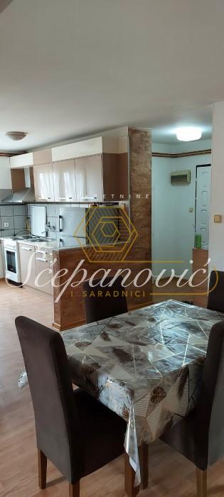 Kuća Izdavanje Novi Sad Kuća Izdavanje Novi Sad 106 m2