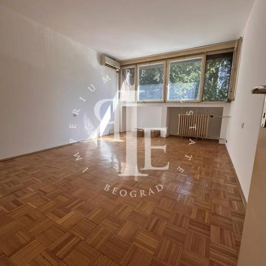 Petosoban stan na prodaju, Banovo Brdo, Beograd, 111m², 315.000 €