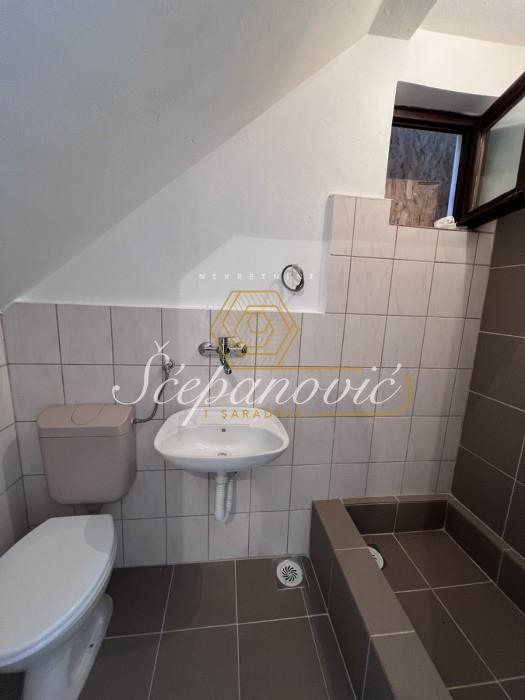 nekretnine-prodaja-Nc1g09PdeN Kuća Prodaja Novi Sad 19 m2