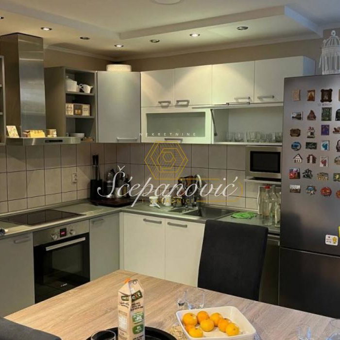 Kuća Prodaja Bačka Topola  152 m2