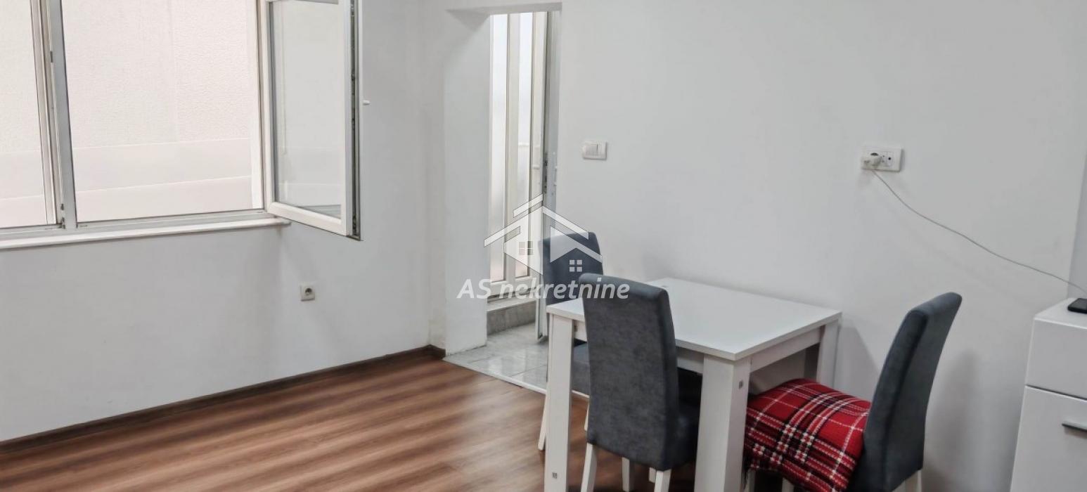 Jednosoban stan na prodaju, Karaburma, Beograd, 25m², 80.000 €