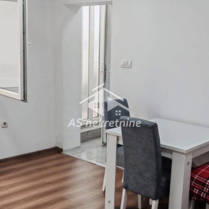 Jednosoban stan na prodaju, Karaburma, Beograd, 25m², 80.000 €