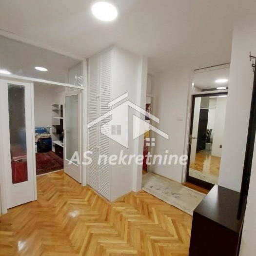 Stan Izdavanje Beograd Slavija 62 m2