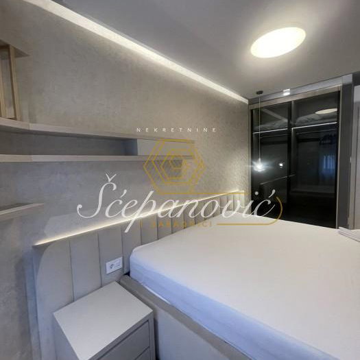 Stan Izdavanje Novi Sad  52 m2