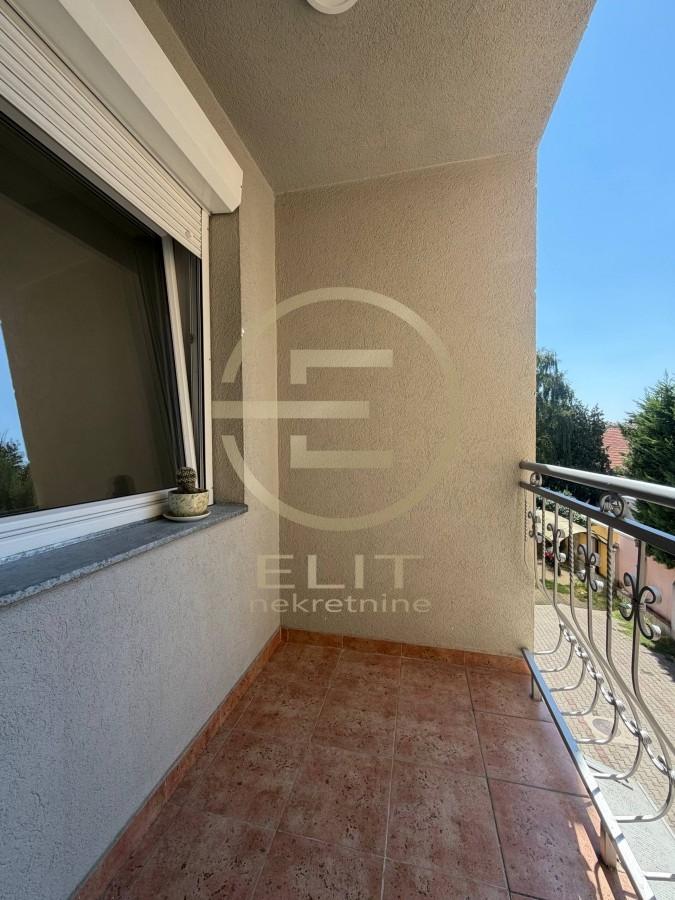 nekretnine-prodaja-SymUy3wAOj Stan Prodaja Novi Sad Betanija 36 m2