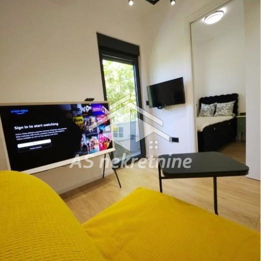 Stan Izdavanje Beograd Cara Dušana 33 m2