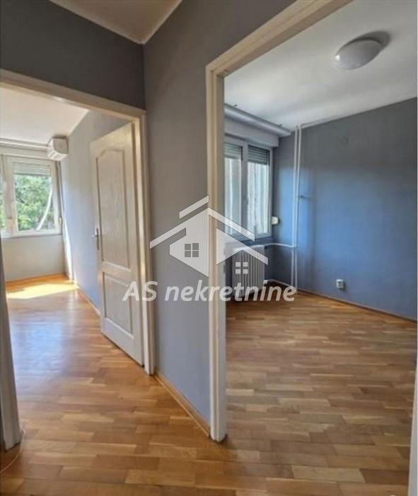 nekretnine-prodaja-WYhSNmCDz8 Trosoban stan za izdavanje, Blok 22, Beograd, 73m², 800 €/mes