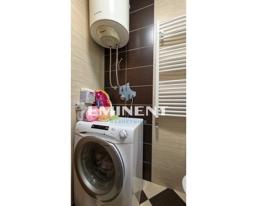 nekretnine-prodaja-WivPwJS7UA Stan Izdavanje Beograd Lekino Brdo 30 m2