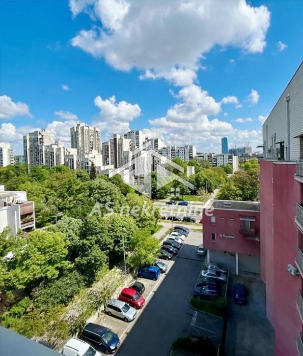 Stan Prodaja Beograd Blok 63 53 m2