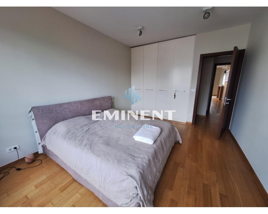 Stan Izdavanje Beograd Stan Izdavanje Beograd Hram Svetog Save 102 m2