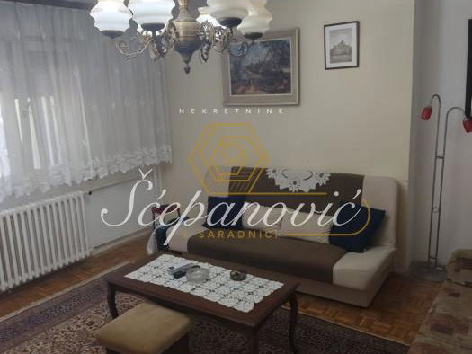 Stan Izdavanje Novi Sad  79 m2