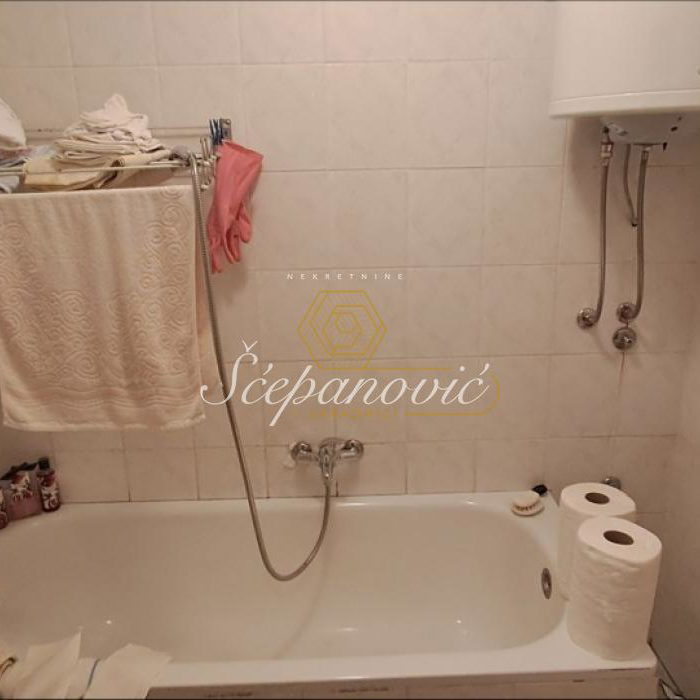 Trosoban stan na prodaju, Centar, Novi Sad, 65m², 188.500 €