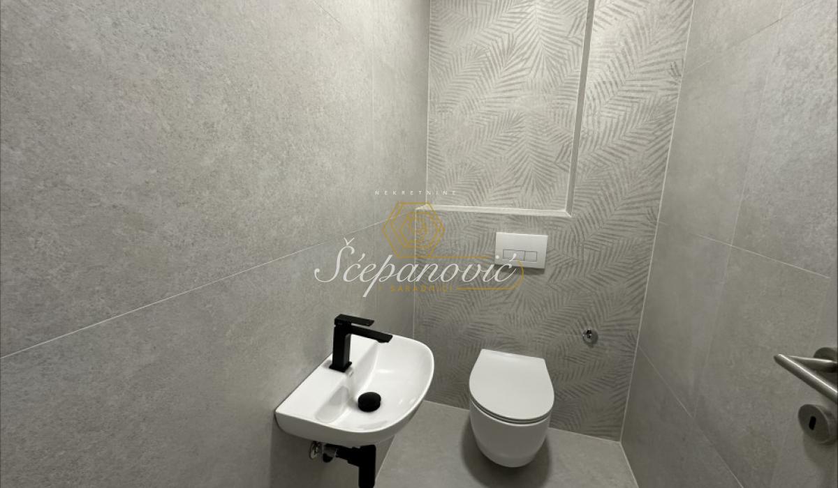 nekretnine-prodaja-beograd-2Gr01Ae7fj Četvorosoban stan na prodaju, Telep, Novi Sad, 101m², 257.550 €