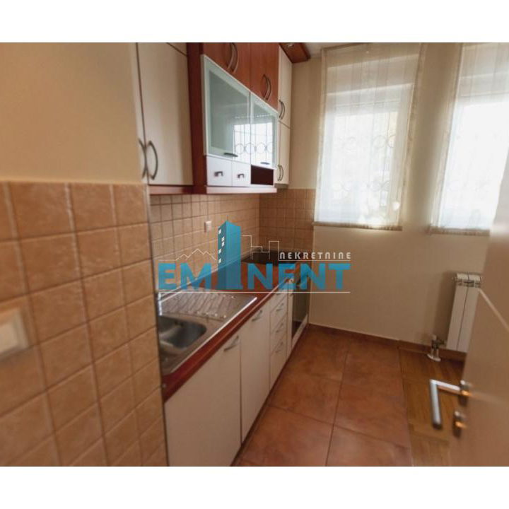 Stan Izdavanje Beograd Čubura 47 m2