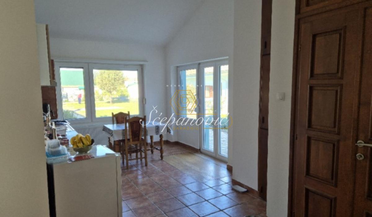 Kuća na prodaju, Bački Gračac, Odžaci, 430m², 145.000 €
