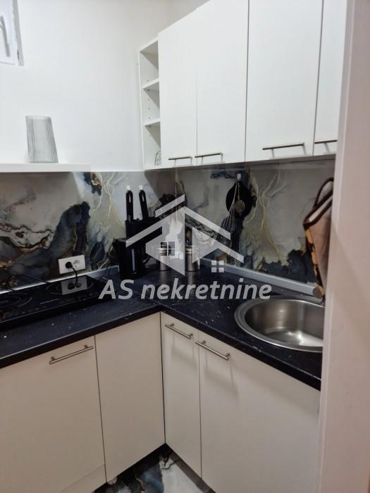 Stan Izdavanje Beograd Slavija 73 m2