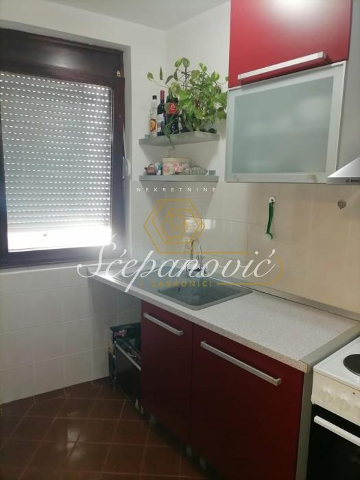 Stan Prodaja Novi Sad  71 m2
