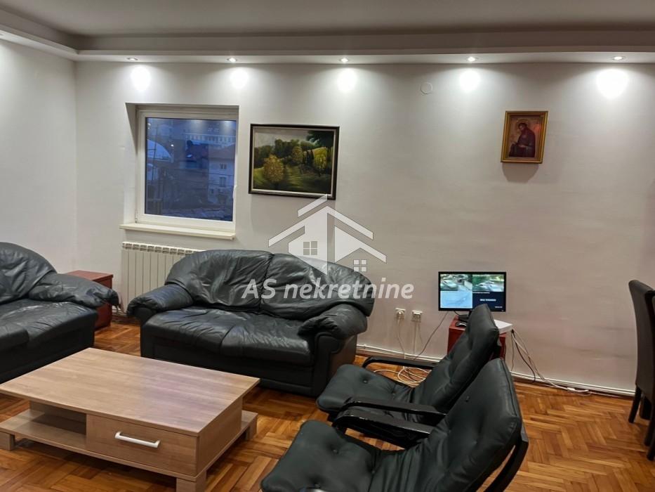 Stan Izdavanje Beograd Učiteljsko Naselje 120 m2