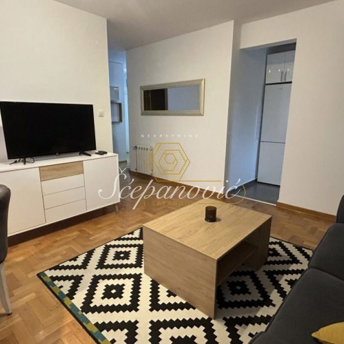 Stan Prodaja Novi Sad  42 m2