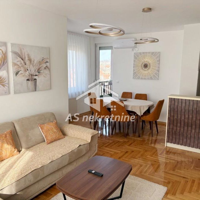 Stan Izdavanje Beograd Banjica 79 m2
