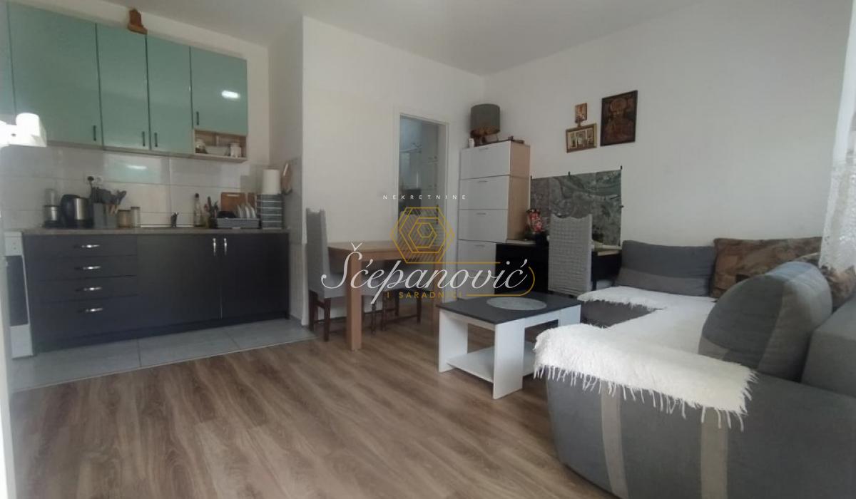 Stan Prodaja Novi Sad  22 m2