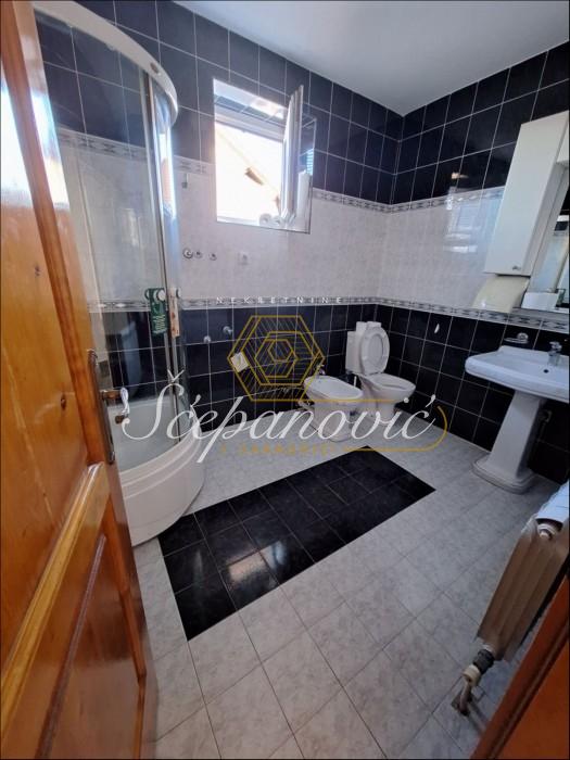 Kuća Prodaja Novi Sad  259 m2