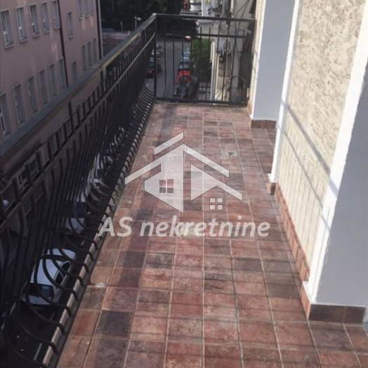 Dvosoban stan za izdavanje, Hram Svetog Save, Beograd, 60m², 1.000 €/mes