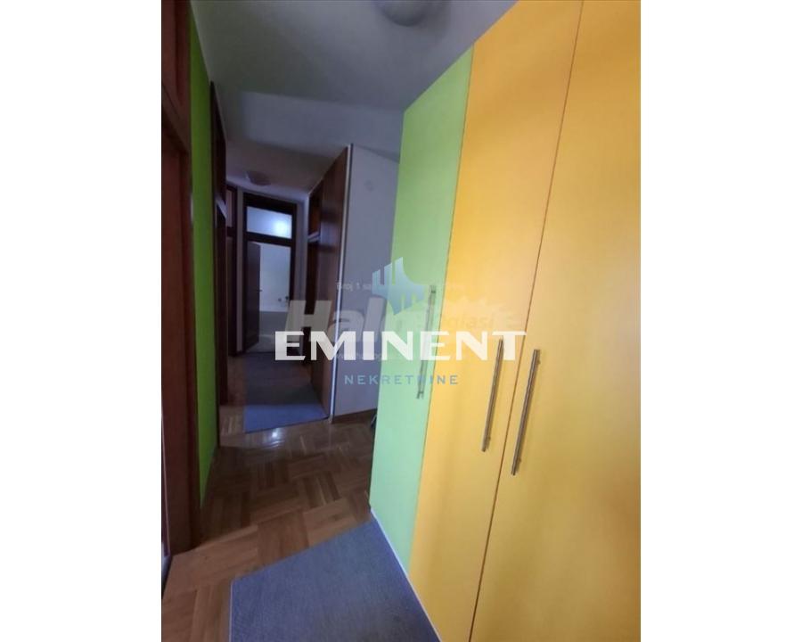 nekretnine-prodaja-beograd-KOBcrOWwVy Stan Izdavanje Beograd Vukov Spomenik 64 m2