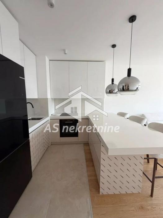 Stan Izdavanje Beograd Blok 65 105 m2