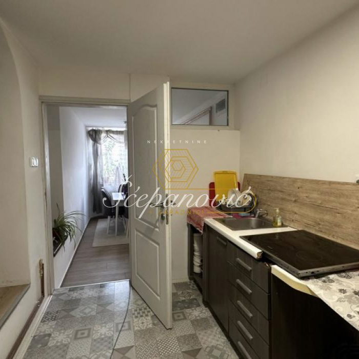Kuća Prodaja Novi Sad  100 m2