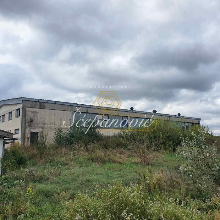 Lokal za izdavanje, Centar, Bačka Palanka, 674m², 2.000 €/mes