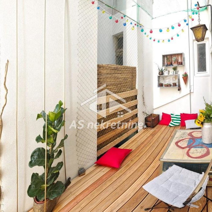 Četvorosoban stan za izdavanje, Kalenić Pijaca, Beograd, 140m², 2.000 €/mes