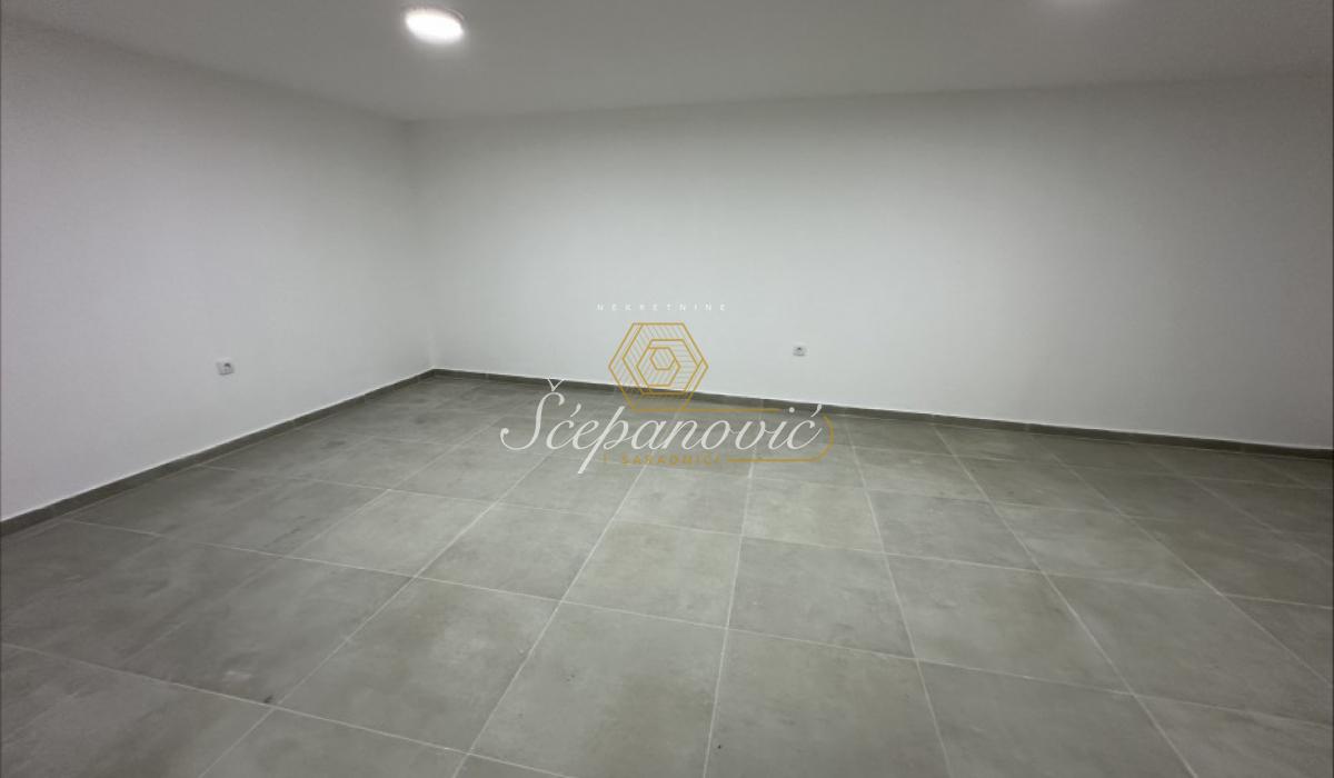Lokal Prodaja Novi Sad  116 m2