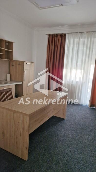 nekretnine-prodaja-beograd-TSaONnt4o2 Lokal Izdavanje Beograd Kalenić Pijaca 72 m2