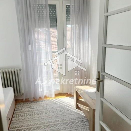 Stan Izdavanje Beograd Tašmajdan 55 m2