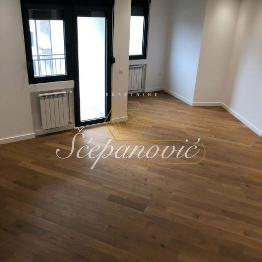 Stan Prodaja Novi Sad  70 m2