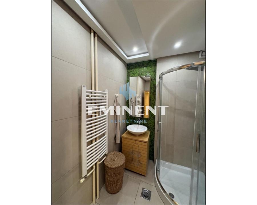 Dvosoban stan za izdavanje, Kalenić Pijaca, Beograd, 64m², 850 €/mes
