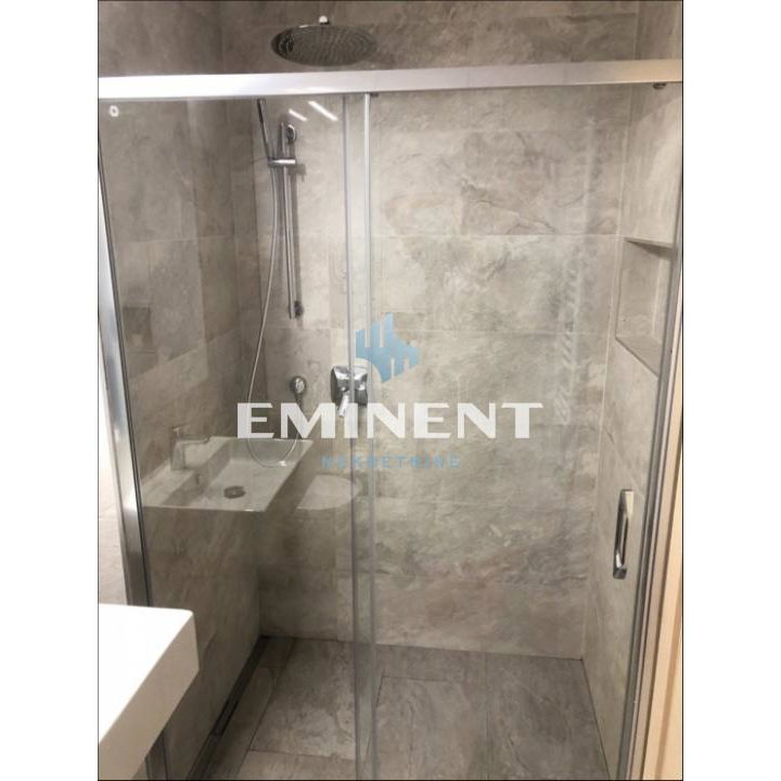 Trosoban stan za izdavanje, Crveni Krst Vračar, Beograd, 65m², 1.200 €/mes