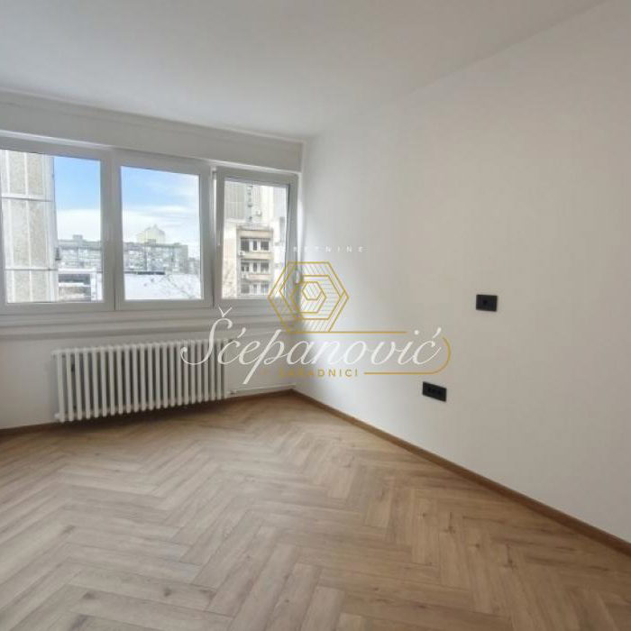 Stan Prodaja Novi Sad  73 m2