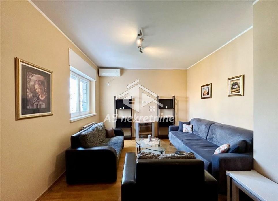 Stan Prodaja Beograd Blok 63 53 m2